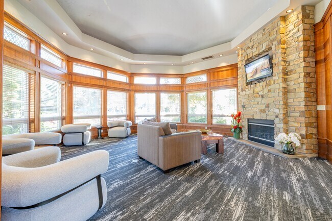 Photo - Mission Hills Luxury Apartments