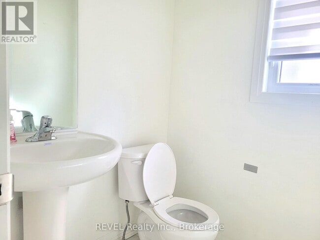 Photo - 171 Bur Oak Dr