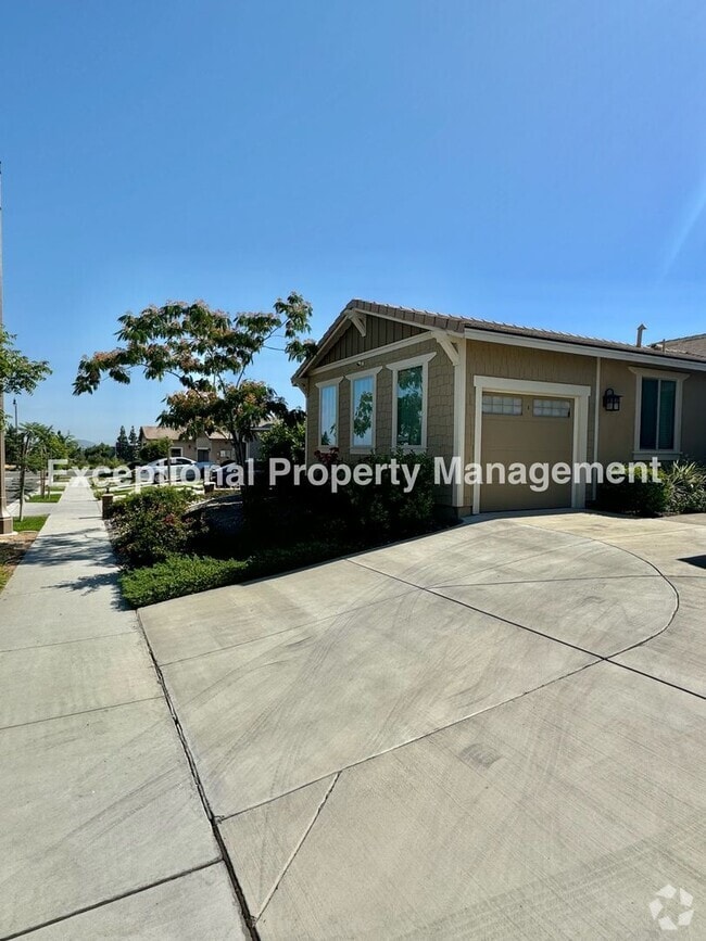 Building Photo - 1 bed 1 bath ADU Rental