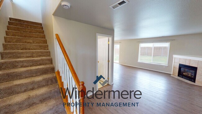 Photo - 1243 SE Newgate Dr