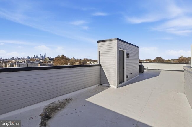 Photo - 2643 N 6th St