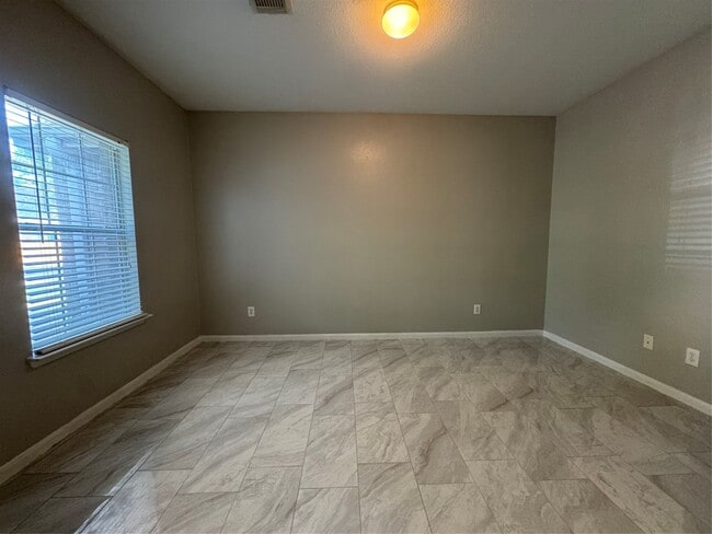 Photo - 2730 Coyote Trail Dr