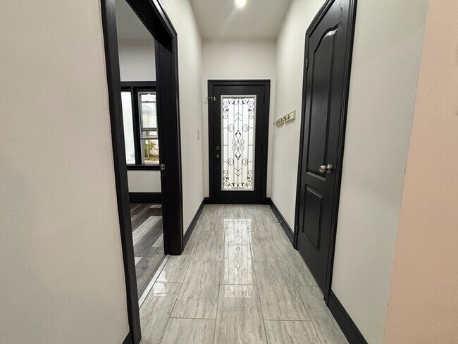 Photo - 85 Mary St Unit 1