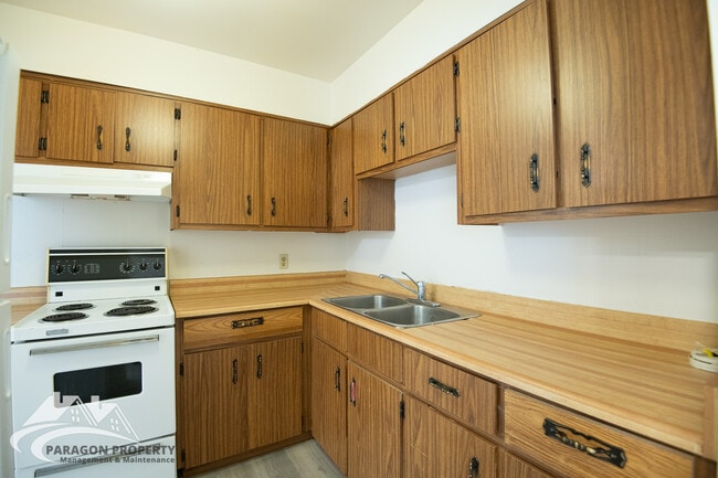 Photo - 6 Sarah Crescent Unit 9