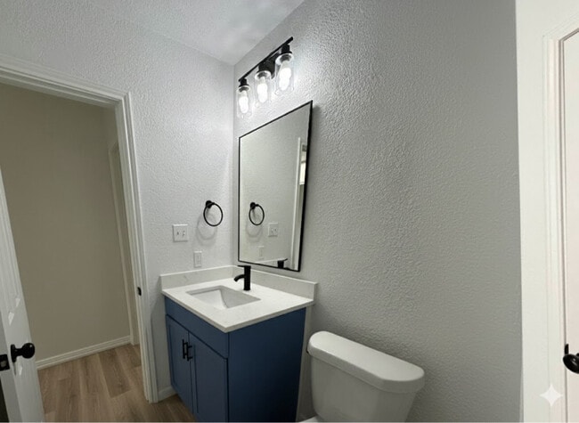 Photo - 2101 State Hwy 3 Unidad B