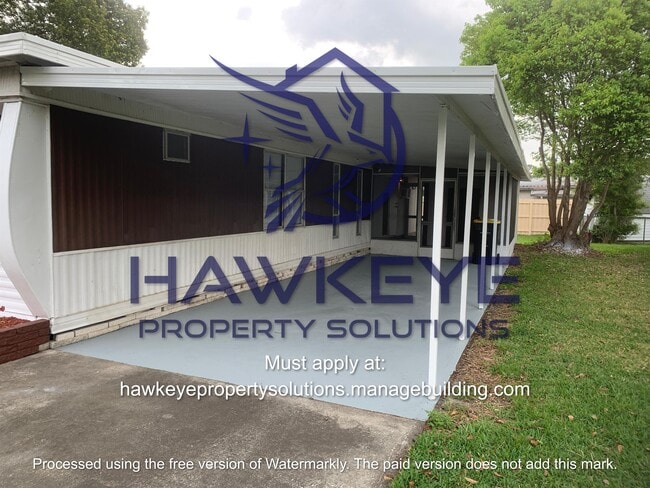 Photo - 530 Skyline Dr E