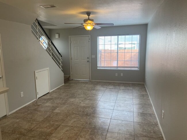 Building Photo - 2301 E University Dr