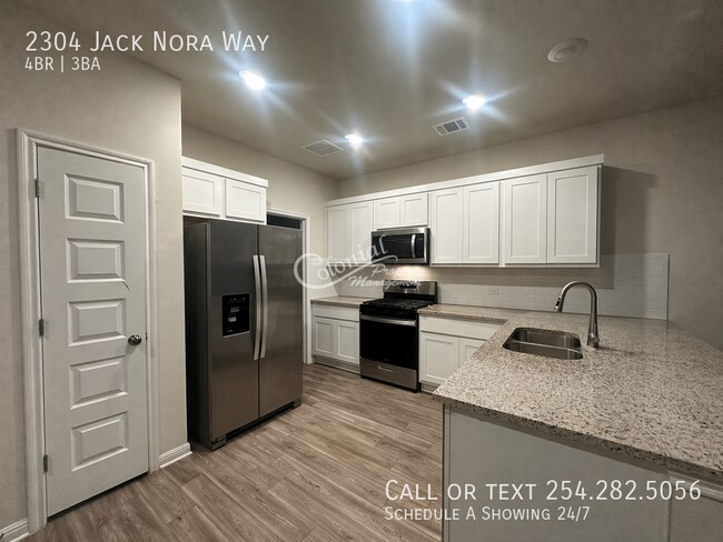 Photo - 2304 Jack Nora Wy