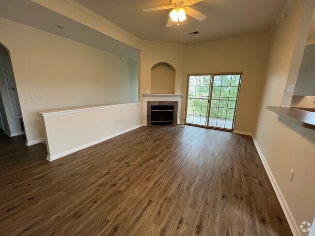 Building Photo - 5620 Fossil Creek Pky Unit 12-208 Rental