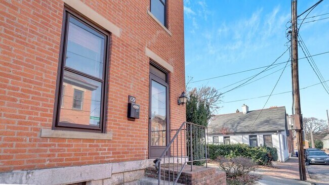 Photo - 129-131 Sycamore Street Unidad 129