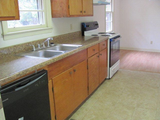 Photo - 222 Cuttino Rd