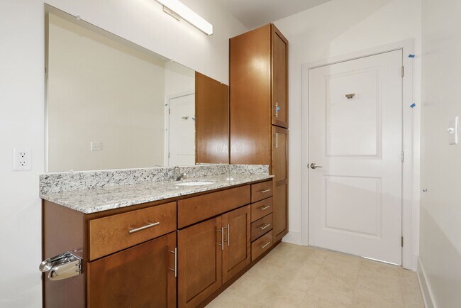 Photo - Avenue Grand