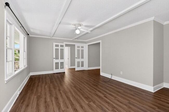 Photo - 3BD/2BA Single Family Home on Large Lot!
