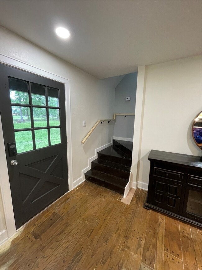 Photo - 17122 Springfield Dr