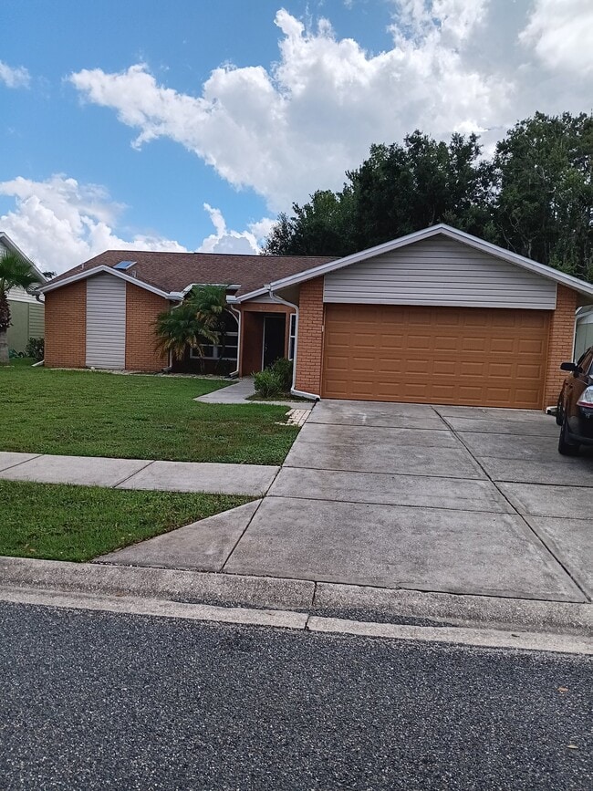 Photo - 8136 Matthew Dr