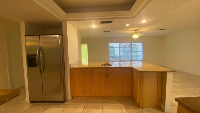 Photo - Private Siesta Key Retreat Minutes from World-Famous Beach