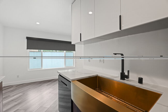 6307 Elgin St.