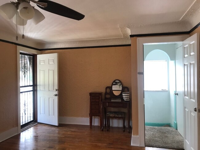 Photo - 15453 Mendota St Unit 2