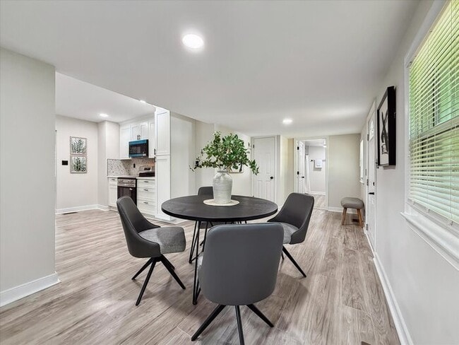 Photo - 3885 Strawberry Plains Rd