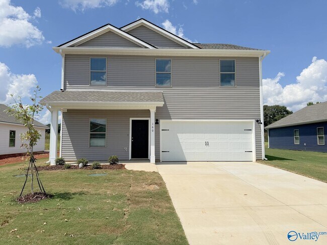160 Labrador Ln
