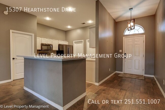 Photo - 15307 Hearthstone Dr