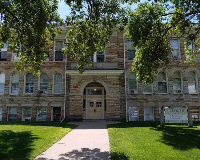 Photo - Stonehouse Apartments