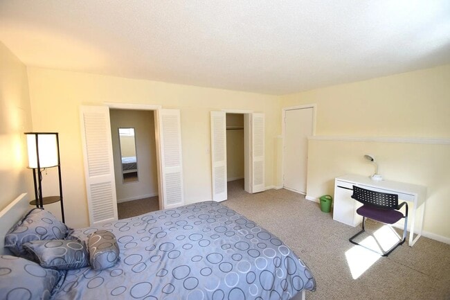 Photo - 20 School Ave Unit A1