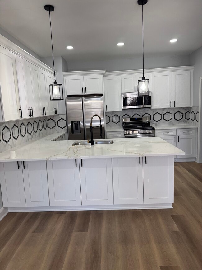 Photo - 961 Heyl Ave Unit 961