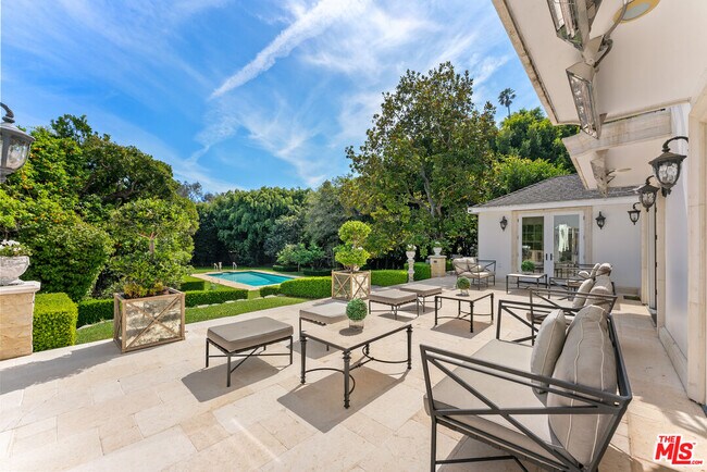 10914 Bellagio Rd