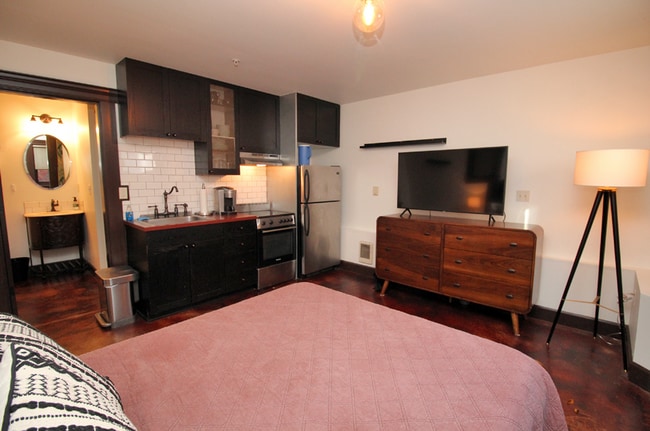 Photo - 220 NW 17th Ave Unit A-2