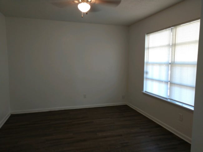 Photo - 1201 Sublett Ave