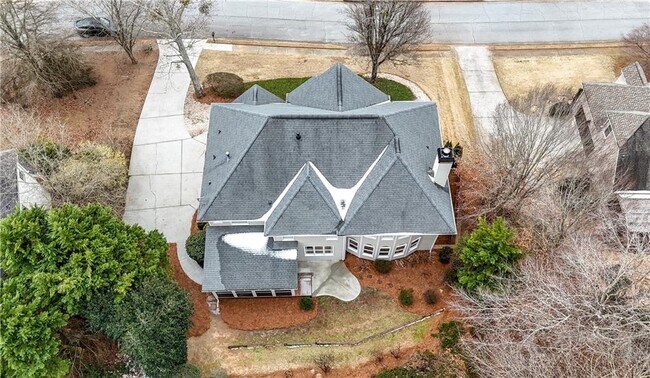 Photo - 2570 Wood Creek Ct NE