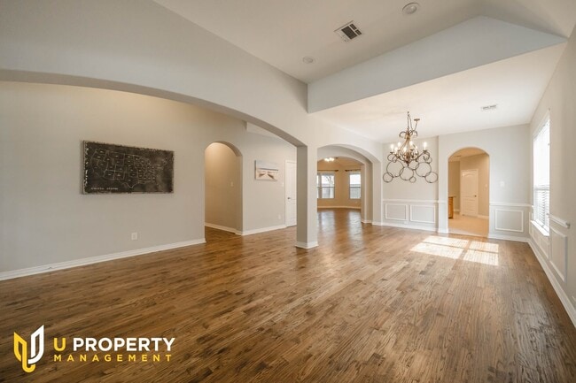 Photo - Gorgeous 5Bed +4Bth home in Frisco!