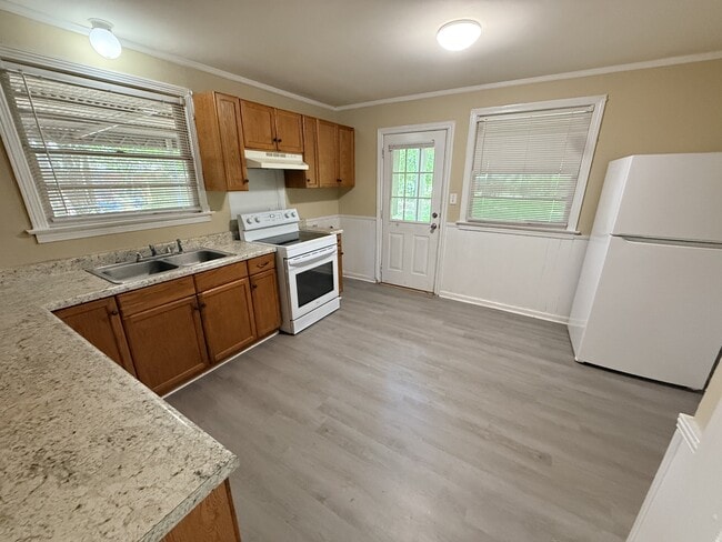 Photo - 3456 Harrison Rd