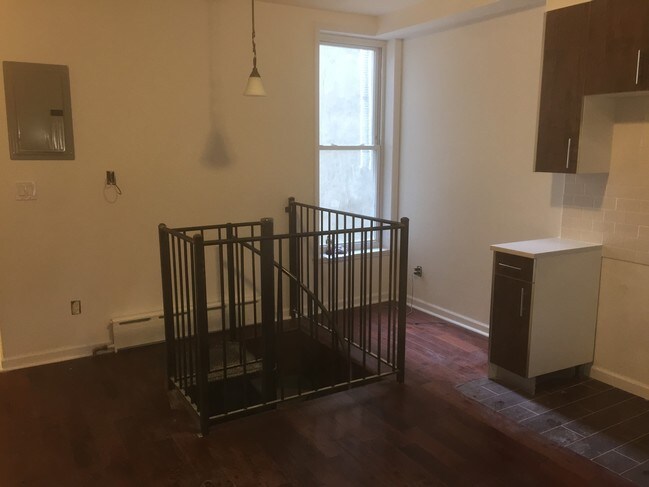 Photo - 86 16th Street