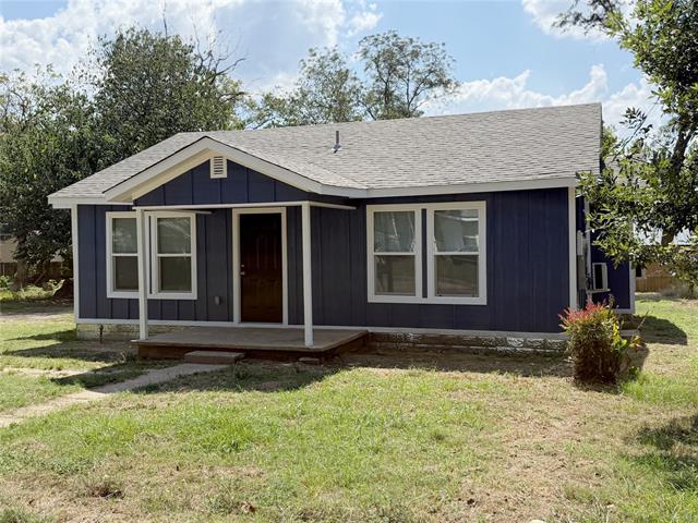 Photo - 399 Blackbourn St