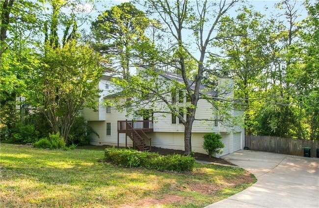 Photo - 3950 Lookout Point Dr