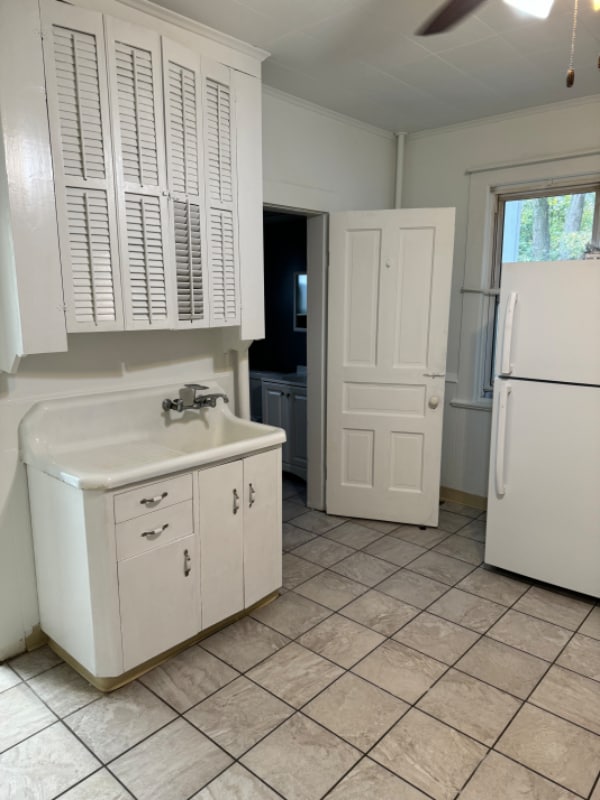 Photo - 4XX Leggett St