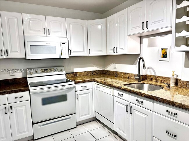 Photo - 400 Kings Point Dr Unit 714