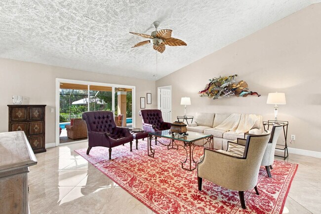 152 NE Twylite Terrace Unit SI FL1-ID1621174P