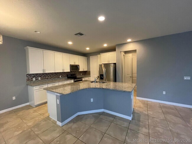 4516 San Fratello Cir