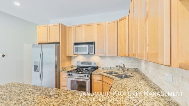 Photo - 1524 North Bosworth-Unit 2 Unidad 2