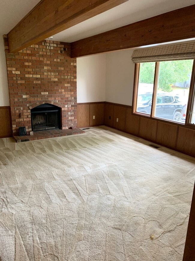 Photo - Oceanview 3BR 2.5BA | HUGE GARAGE | Washer & Dryer  | Dogs OK! >>> AVAILABLE NOW!