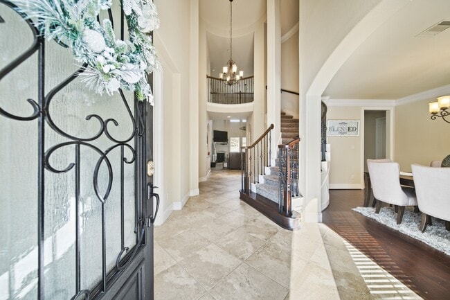 Photo - 2523 Crossvine Dr