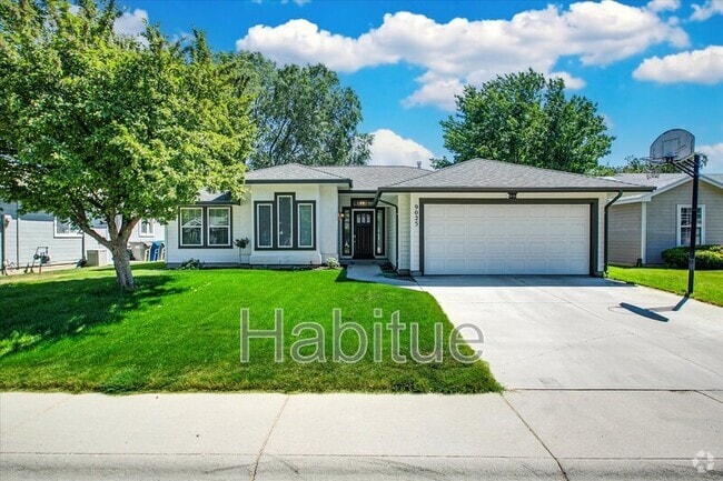 Building Photo - 9025 W Lorinda Dr Rental