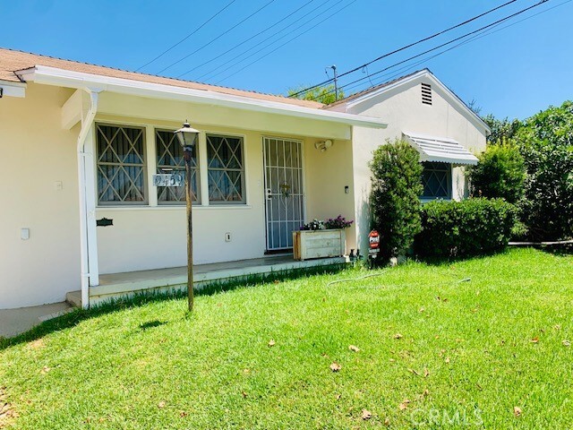 Photo - 9459 Workman Ave