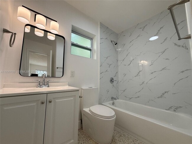 Photo - 3144 NW 29th St Unit 1