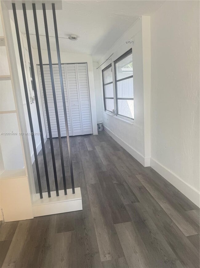 Photo - 5611 SW 38th St