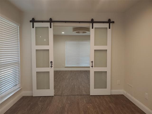 Photo - 1805 Roxton Ct