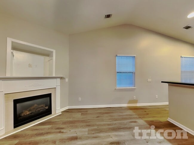 Photo - 1282 Winwood Dr